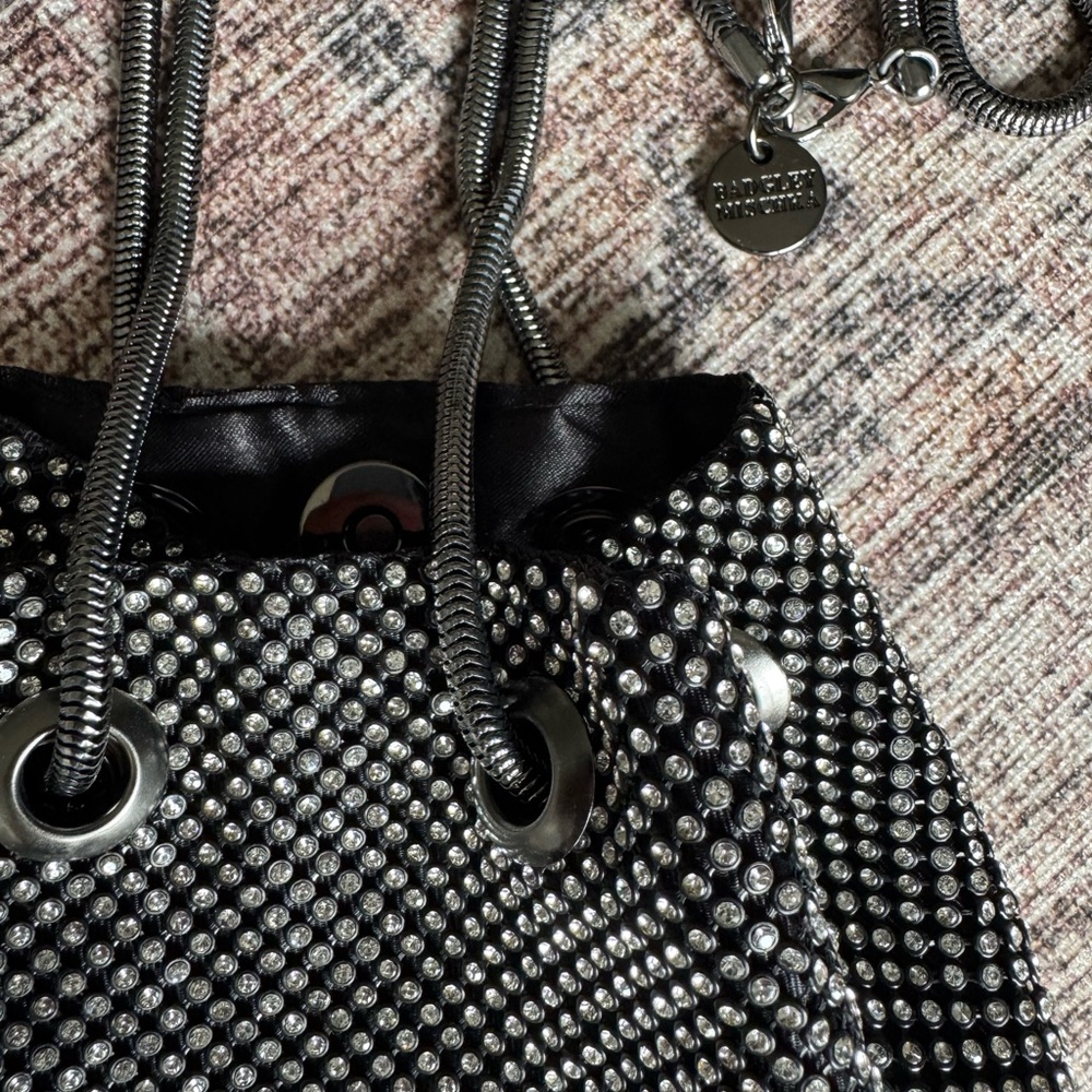 Badgley Mischka Crystal Drawstring Evening Bag Black Sparkle. - perfect for NYE!